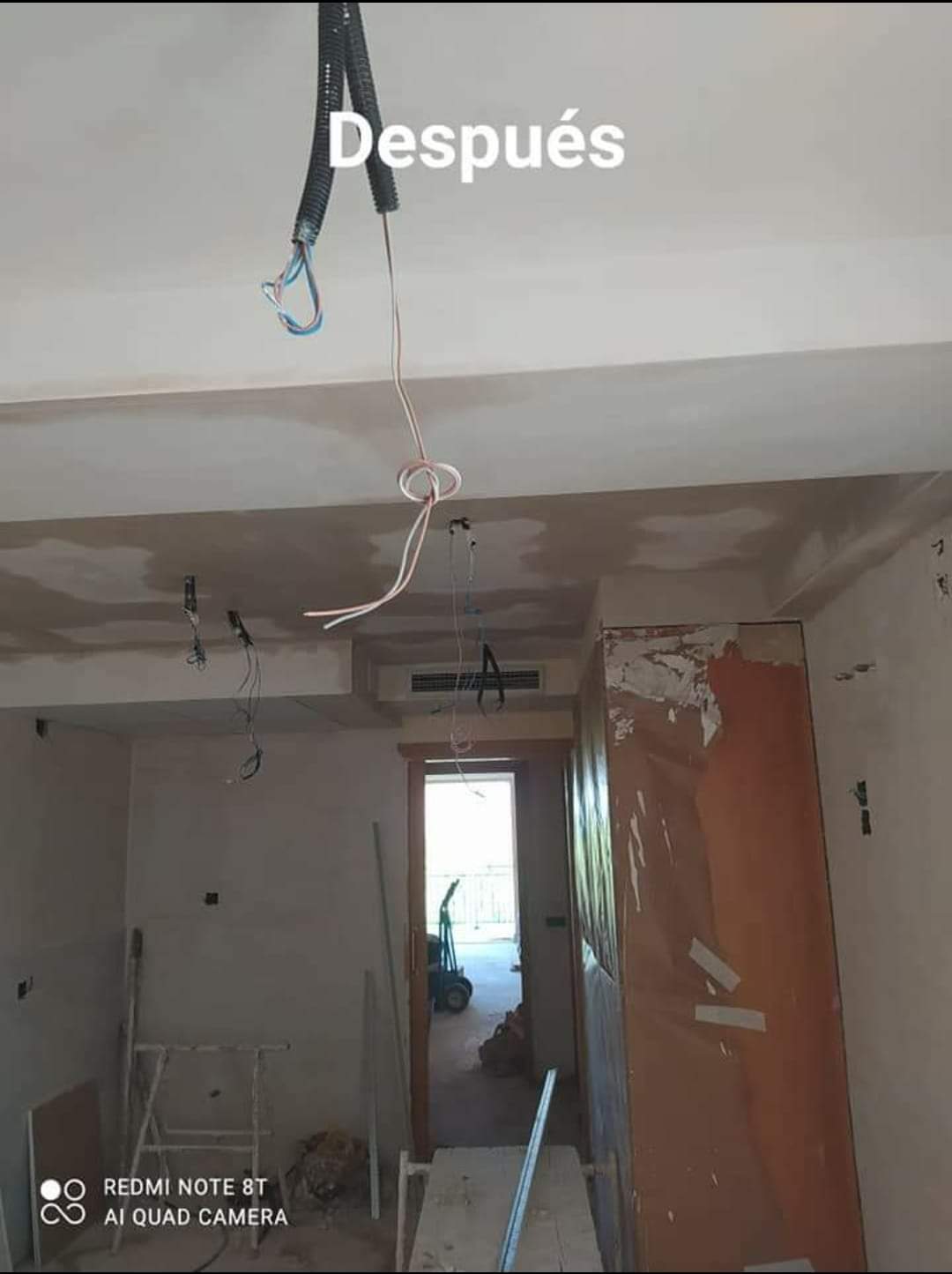 Detalle de moldura escayola