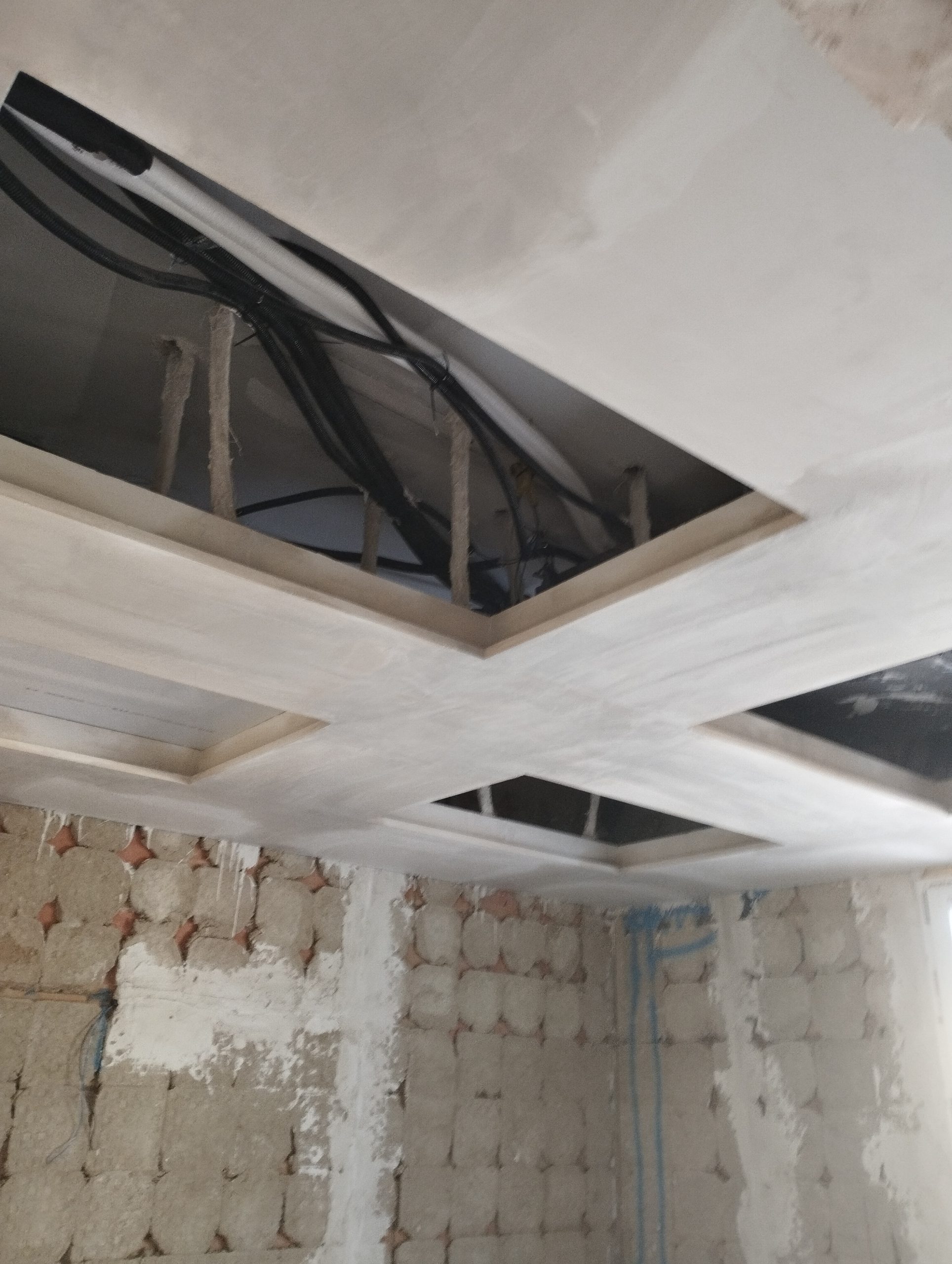 Trabajo yesero en Sevilla capital